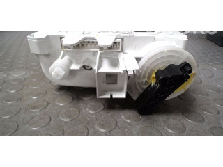 Блок управления климат-контролем 13219160, 06822082   Opel Meriva A