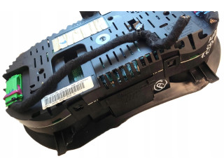 Панель приборов 8Z0920900A Audi A2