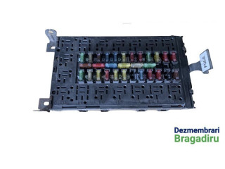 Pojistková skříňka Alfa Romeo 145 - 146 1998