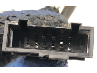 Зеркало электрическое Skoda Fabia Mk1 (6Y) 1999 - 2007 года