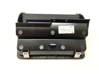 Дисплей    8X0857273B   Audi A1