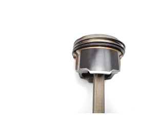 Поршень с шатуном 55263624;EAQ 55263624, EAQ Jeep Compass