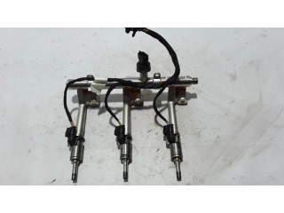 Топливная рампа 32257109, 31405315 Volvo XC40 1.5