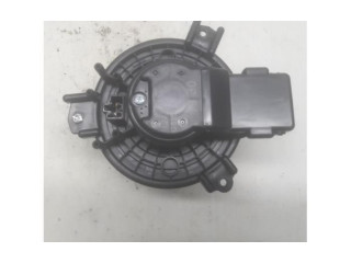 Вентилятор печки    12B25   Suzuki Jimny