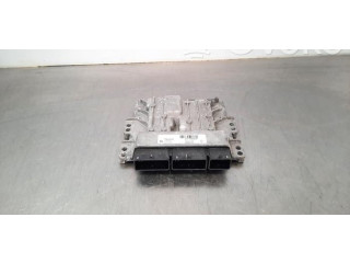 Блок управления двигателя 237109855R   Dacia Duster