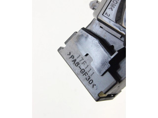 Ручка стеклоочистителей 17F111   Lexus GS 300 350 430 450H