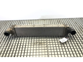 Интеркулер  31338472   Volvo V70 