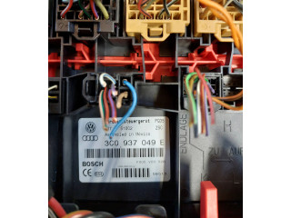 Блок комфорта 3C0937049E, F005V00526 Volkswagen Jetta V