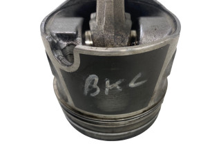  Поршень    Audi A3 S3 8P  