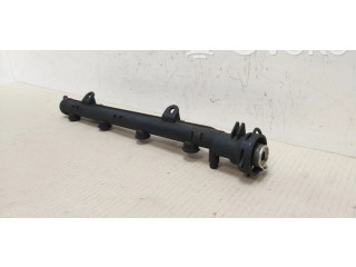 Топливная рампа 032133319A, 032133319A   Volkswagen Polo III 6N 6N2 6NF   для двигателя AHS