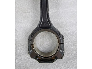 Píst 823M276   Mercedes-Benz C AMG W205     