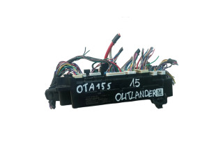 Блок предохранителей 8637A865 Mitsubishi Outlander