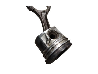 Поршень с шатуном