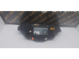 Панель приборов    Lancia Phedra       