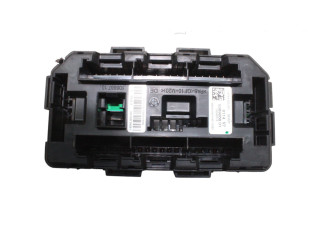 Pojistková skříňka BMW 4 F32 F33 2015