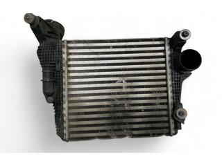 Интеркулер 95B145803B Porsche Macan