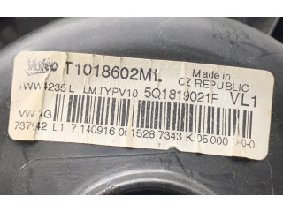 Вентилятор печки 5Q1819021F Volkswagen Golf VII