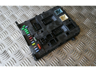 Pojistková skříňka Peugeot 3008 2008