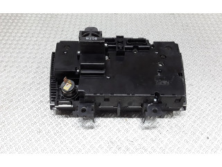 Блок управления климат-контролем    Volvo V70