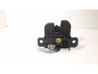 Замок задней крышки