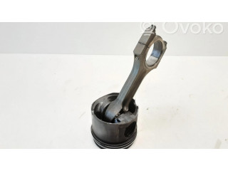 Píst 0840C BMW 1 E81 E87 pro naftový motor 2.0