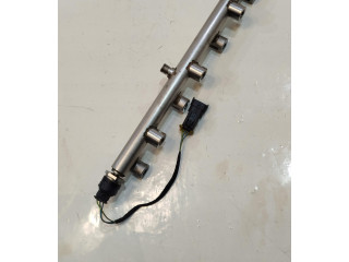 Топливная рампа 000283628 Maserati Ghibli