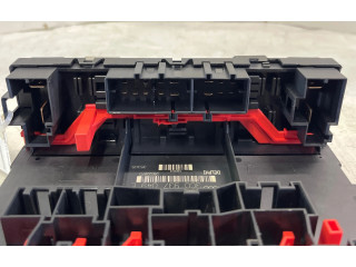 Блок предохранителей 3C0937049E, 28022870 Volkswagen Golf Plus