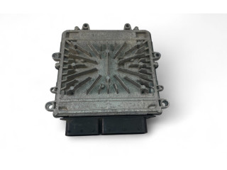 Блок управления двигателем Блок управления 31272462AA, 0281012765   Volvo V70