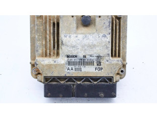 Řídící jednotka 55354770, 0281011970   Saab 9-3 Ver1 2003