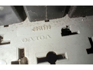 Блок предохранителей 9401802 Volvo S60