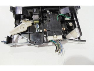 Блок управления климат-контролем Mitsubishi L200