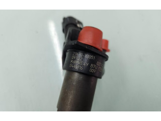 Vstřikovač 2367033051 Toyota Urban Cruiser (XP110)