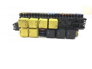 Блок предохранителей  05045117, A2305454632   Mercedes-Benz SL R230    