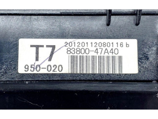 Přístrojová deska Toyota Prius (XW30) 2012 8380047A40, 769363290