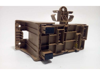 Pojistková skříňka Řídící jednotka BSM 82201AG041 Subaru Legacy 2008