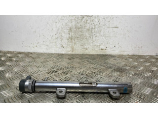 Магистральная трубка топлива