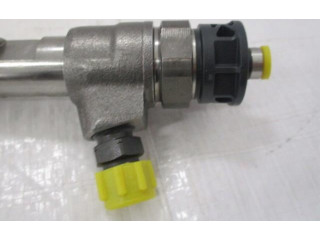 Комплект форсунок 8201636333 0445110800 Nissan Almera N17