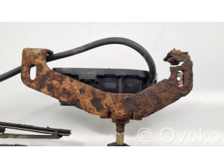 Моторчик стеклоочистителя 1268200342 Mercedes-Benz S W126