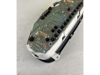 Спидометр (приборный щиток) MR559669, 0P0179001 Mitsubishi Carisma