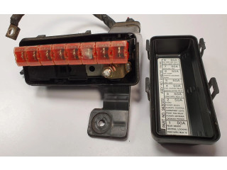 Блок предохранителей  9128234   Volvo 960    