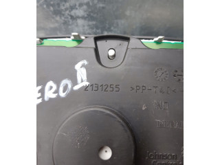 Панель приборов Dacia Sandero