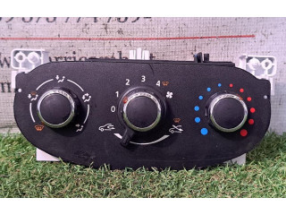 Блок управления климат-контролем K4M690   Dacia Duster