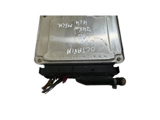 Блок управления двигателя 038906019DL, 1039S00268 Skoda Octavia Mk1 (1U)