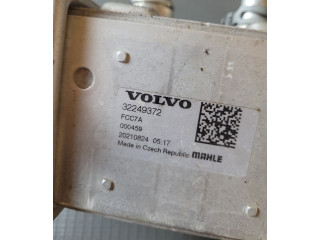 Интеркулер  32249372, 32249375   Volvo V90 Cross Country 
