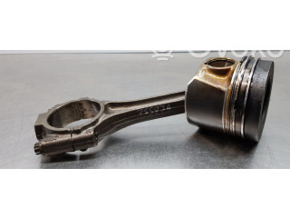 Поршень DDY 04L107065AM001, 03L105401A Skoda Octavia Mk3 (5E)