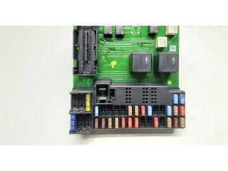 Блок предохранителей 31282455, 28191071 Volvo S60