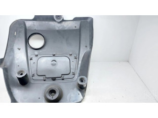 Крышка двигателя (отделка)