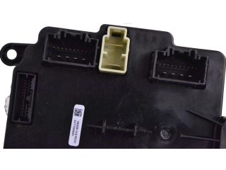 Turbodmychadlo Блок управления дверью 106205610B Tesla Model X L2S