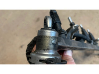 Топливная рампа 06A133681B Audi TT Mk1 1.8 для двигателя ATC