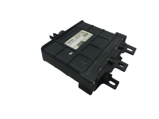 Блок управления коробкой передач 01M927733CK, 5WK33310   Audi A3 S3 8L